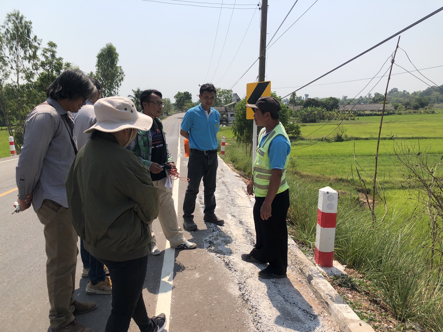 ทางหลวงชนบทกาฬสินธุ์เร่งประสานผู้รับเหมาซ่อมถนนชำรุด