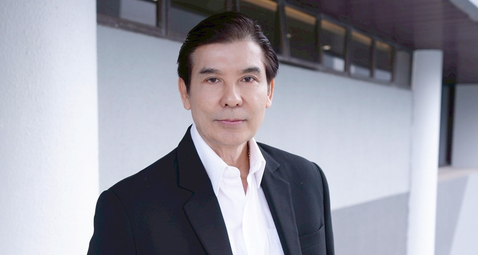 "พร้อมพงศ์" สวน "ชัยวุฒิ" กล่าวหา "ชินวัตร" บริหารประเทศไม่เกิดผลดี ย้ำขอทำการเมืองสร้างสรรค์