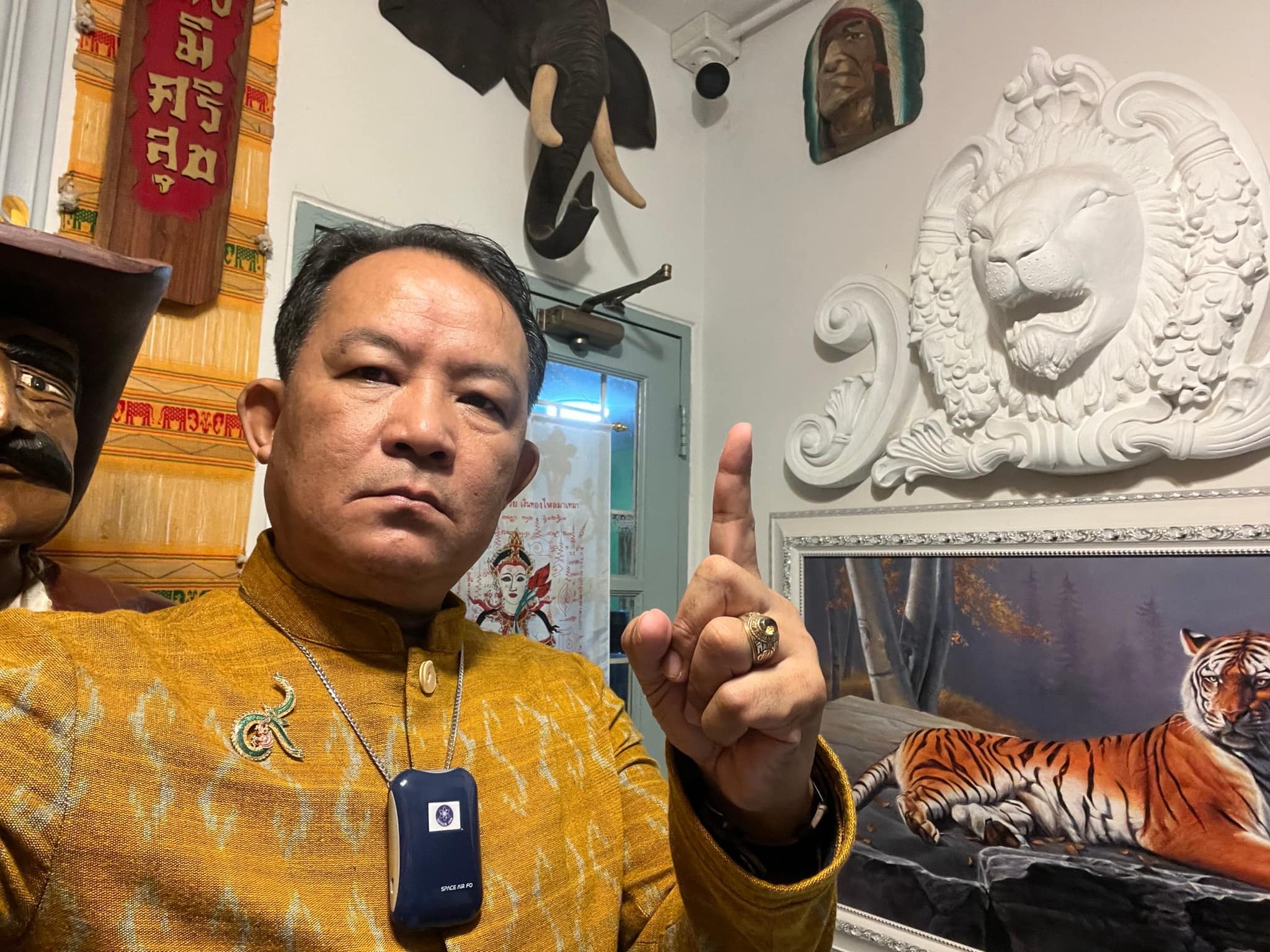  'ศรีสุวรรณ' จ่อร้องปปช.เอาผิด ปธ.กมธ. ปมจัดสัมมนาสอดไส้ยกเลิกม.112