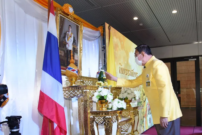 "ประธานวุฒิสภา"  เปิดนิทรรศการเฉลิมพระเกียรติพระบาทสมเด็จพระเจ้าอยู่หัว เนื่องในโอกาสวันเฉลิมพระชนมพรรษา 