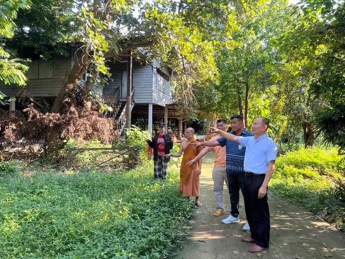 อดีต สจ.แพร่ ลงพื้นที่สำรวจและประสานงานสร้างโครงการพัฒนาน้ำบาดาลฯ พื้นที่ตำบลเวียงทอง