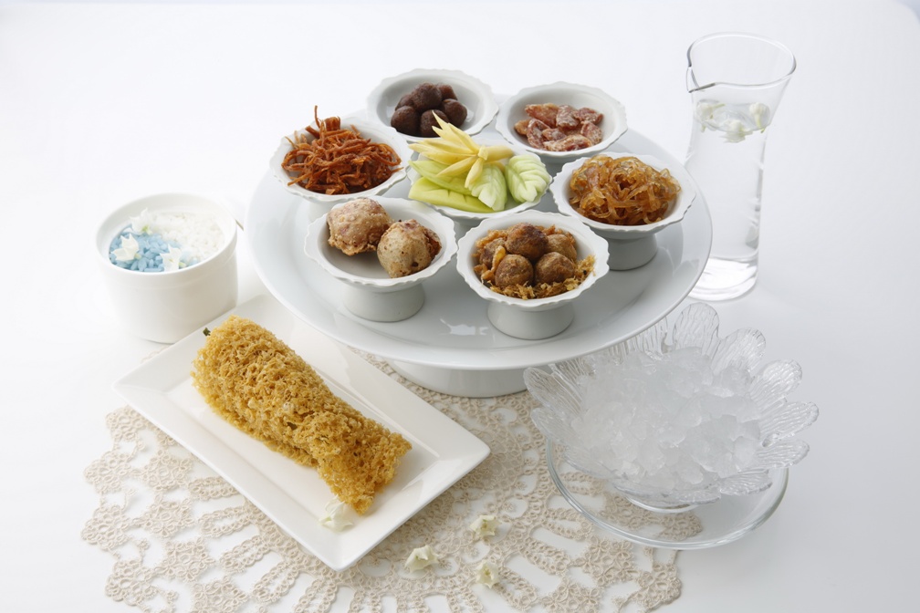  มูลนิธิสมเด็จพระพันวัสสาฯ ชวนอิ่มอร่อยกับ “ข้าวแช่”  และเมนูตำรับชาววัง 