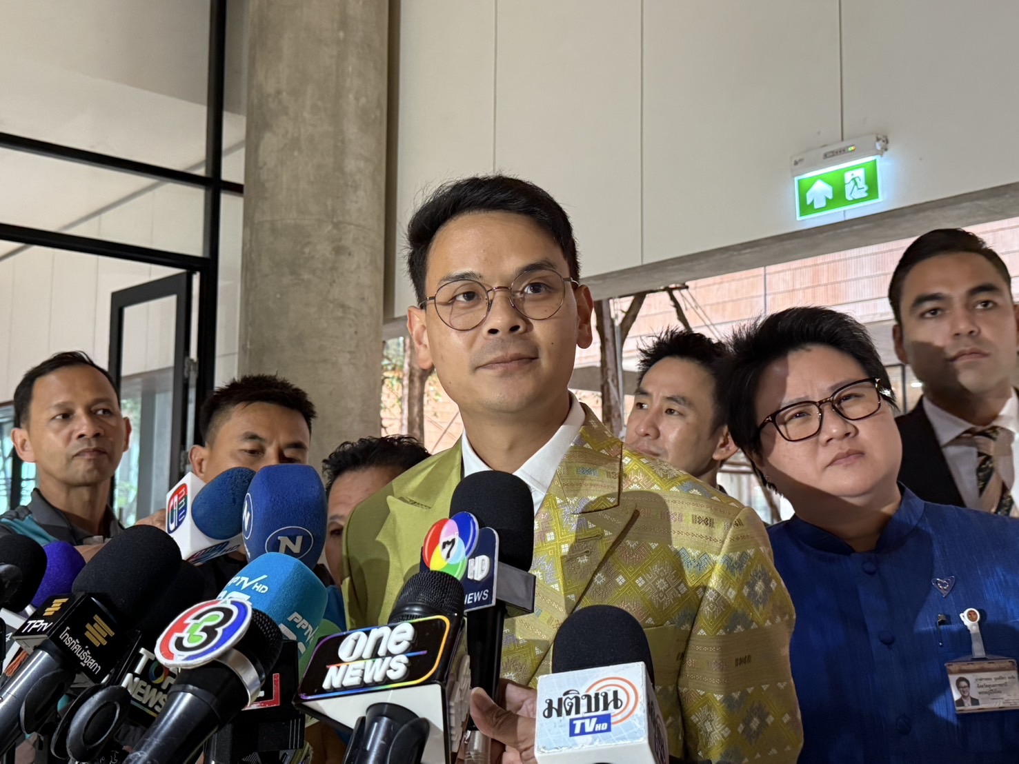 “เลขาธิการพรรคภท.” ชี้ 3 สส.โหวตหนุนร่างกม.กาสิโนเป็นเอกสิทธิ์ ขอถามเหตุผลก่อน 