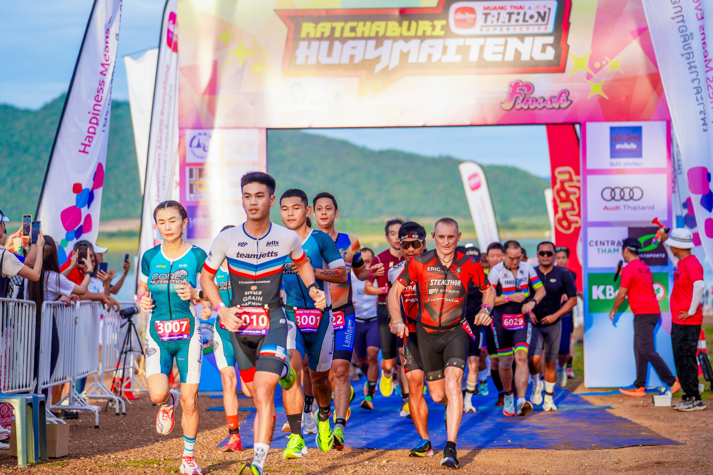ตอกย้ำนโยบายการสนับสนุนมีสุขภาพแข็งแรง โดยนำทีมผู้บริหาร พนักงาน และประชาชน ร่วมแข่งขันในงานเมืองไทยไตรกีฬาสนามราชบุรี ซึ่งเป็นสนามที่ 2 ของปี 2567