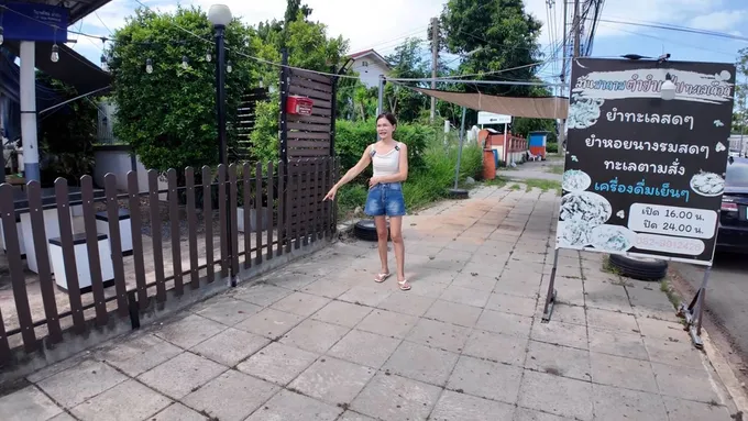 โจรใช้กุญแจผีงัดรถใน 10 วินาที ก่อนเข็นหนีแต่ซวยน้ำมันหมดกลางทาง เจ้าของได้รถคืนสุดงง