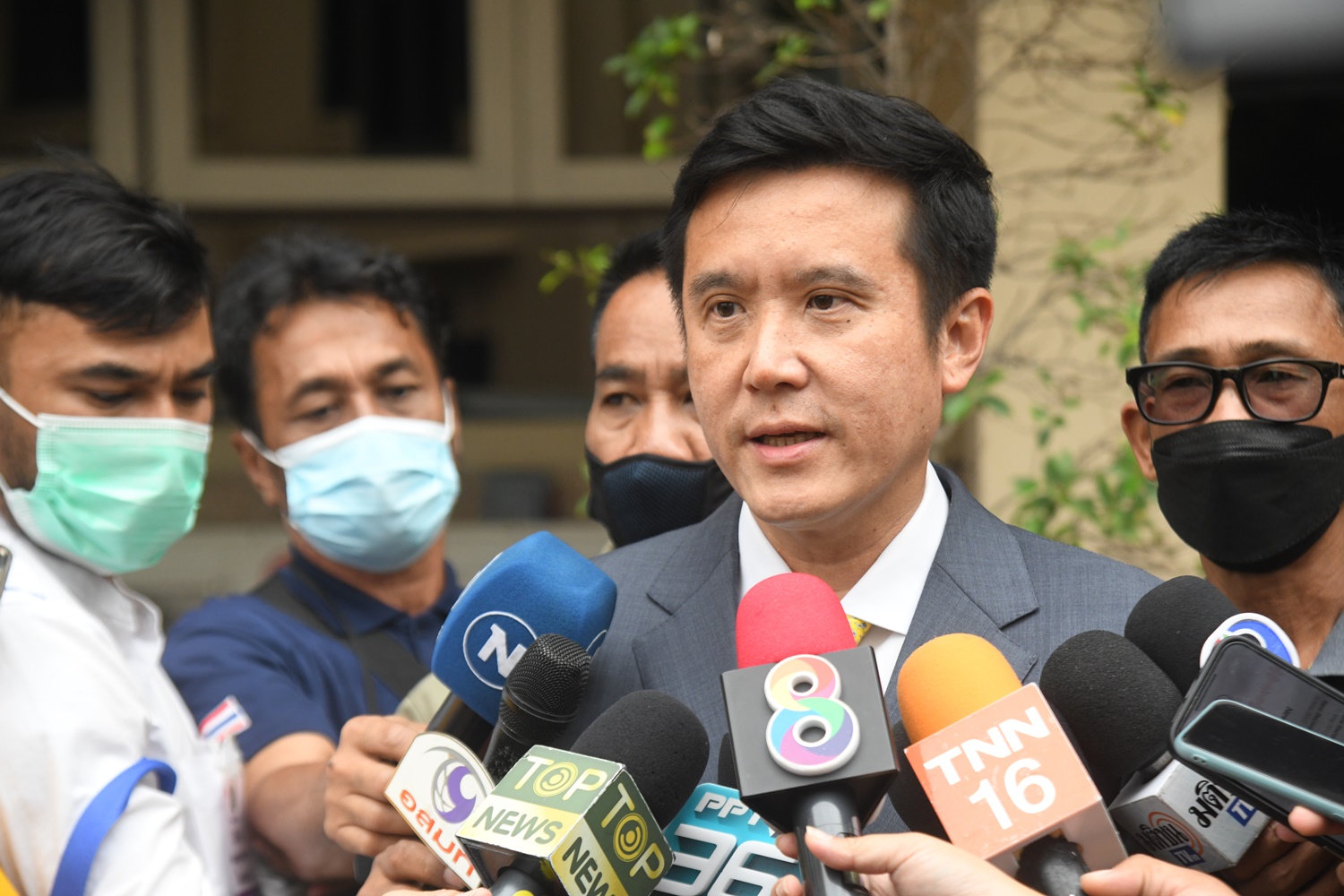 “ชัยวุฒิ” เร่งหามาตรการป้องกันฉ้อโกงออนไลน์ ถูกหลอกทะลุแสนราย วอด 2 หมื่นล้าน ถก ธปท.ล้อมคอก 