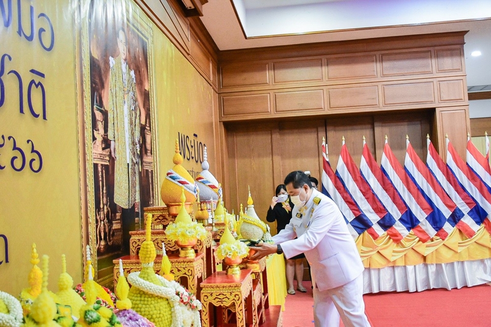 ร้อยเอ็ด จัดพิธีถวายสักการะและวางพานพานพุ่ม เนื่องในวันมาตรฐานฝีมือแรงงานแห่งชาติ ประจำปี 2566
