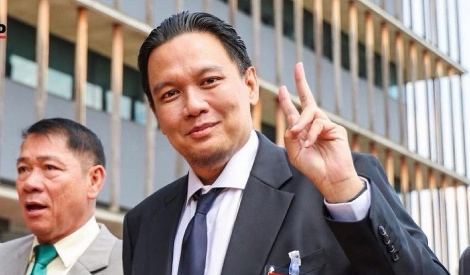 “ไผ่ ลิกค์” เดือด! แฉนักการเมืองปิดห้องคุยโยกย้ายข้าราชการไม่เป็นธรรม ตั้งคำถามระบบแต่งตั้งโปร่งใสหรือไม่