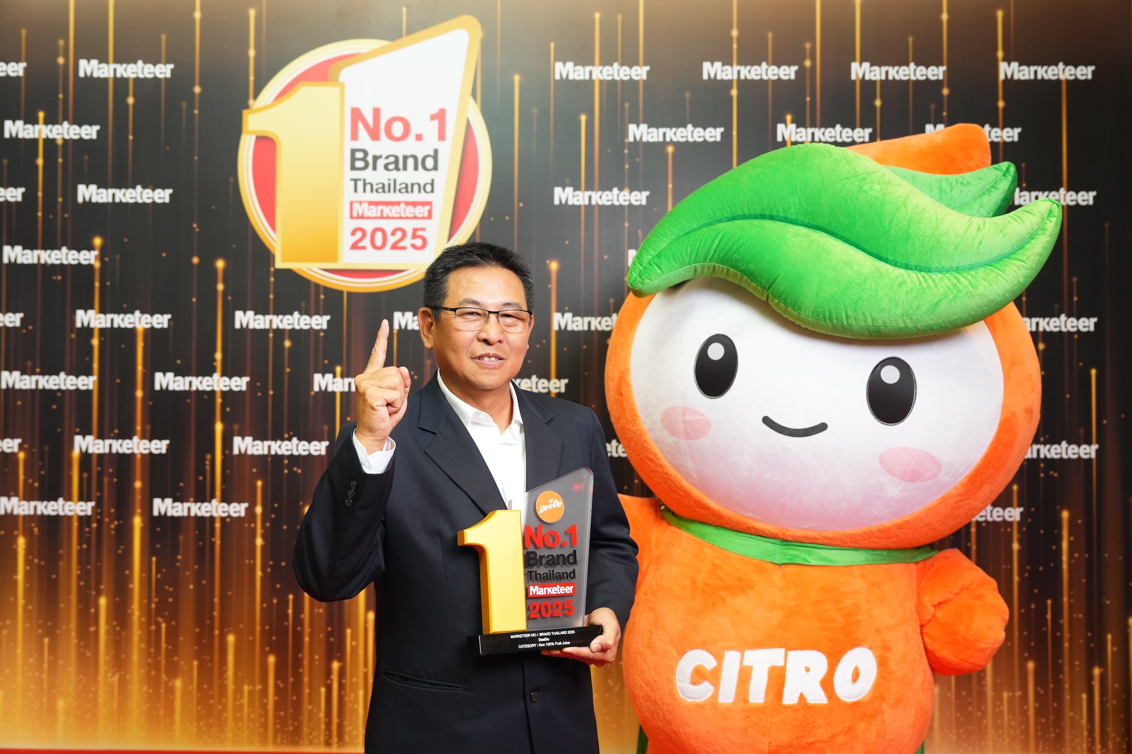 “ดีโด้” ครองอันดับ 1 ตลาดน้ำผลไม้ Non 100% 7 ปีซ้อน คว้ารางวัล Marketeer No.1 Brand Thailand 2024-2025