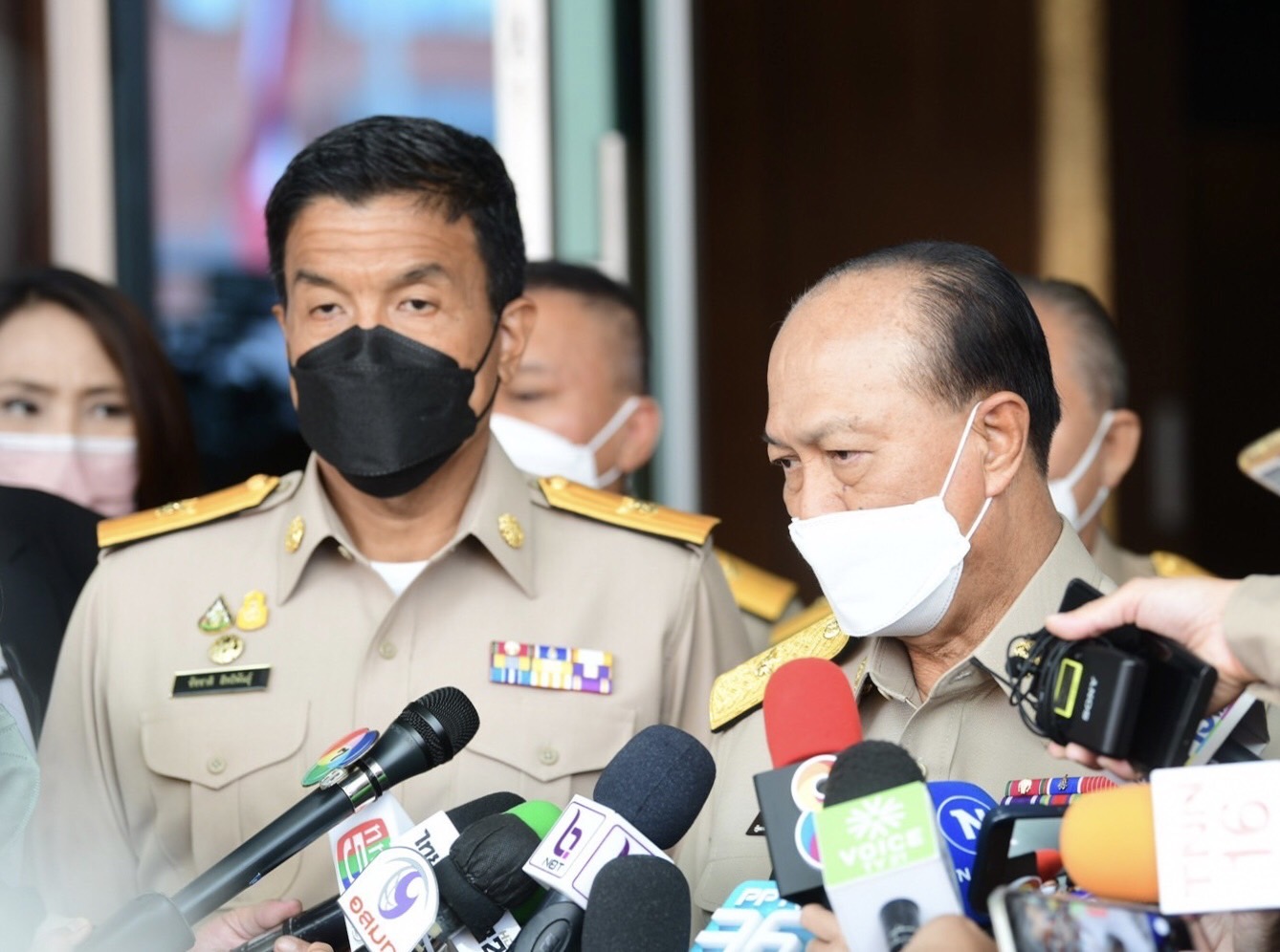 "บิ๊กป๊อก" พร้อมสนับสนุน "ชัชชาติ" ยันไม่มีรอยต่อ "รัฐบาล-ท้องถิ่น" ย้ำไม่ก้าวก่ายการทำงาน