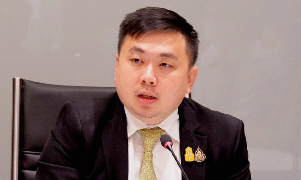 “สามารถ” ถอดรหัสวิกฤตการเมือง ชี้ “ช่องว่างสื่อสาร” ทำ “อนุทิน” ตกเป็นตำบลกระสุนตก จี้เร่งถอนฟืนออกจากเตา