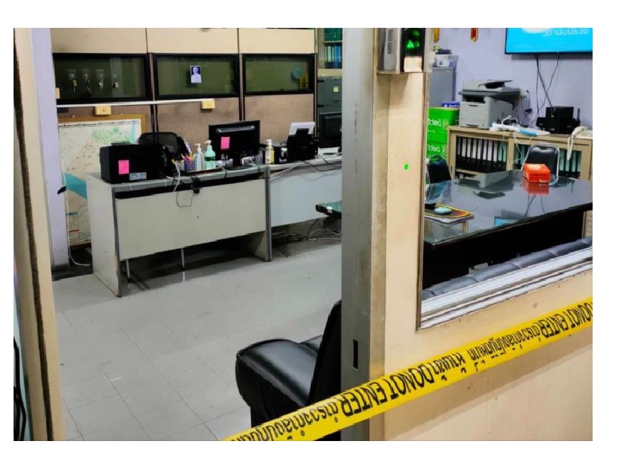 ตำรวจฝ่ายสืบสวนพลับพลาไชย 1 ปลิดชีพตัวเอง  ดับคาห้องทำงานระหว่างถูกเรียกประชุม