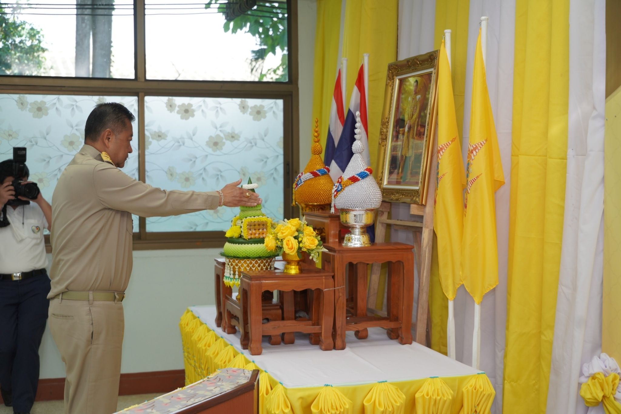 สำนักงานทรัพย์สินฯและแพทย์อาสาจัดโครงการราษฎรสุขใจพลานามัยสมบูรณ์แพทย์พระราชทานที่จังหวัดร้อยเอ็ด  