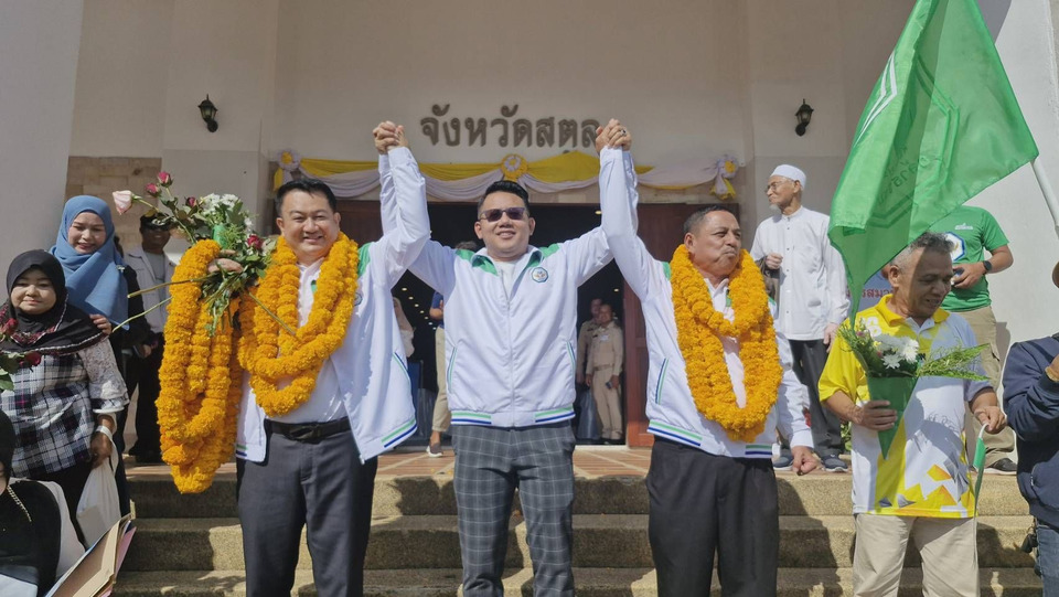 สตูลระอุ! วันที่ 3 “พรรคกล้าธรรม” ยกทัพชิงเขต 1-2 ส่งดีกรีทนาย-นักการเมืองเก๋าลงสนาม