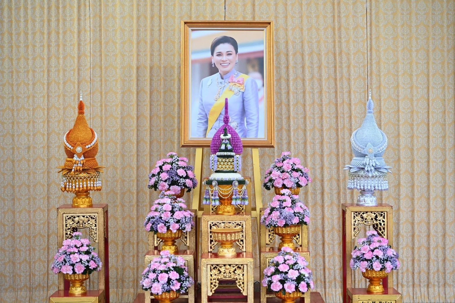  กรุงเทพมหานคร ร่วมกิจกรรมเฉลิมพระเกียรติ เนื่องในวันเฉลิมพระชนมพรรษา สมเด็จพระนางเจ้าฯ พระบรมราชินี