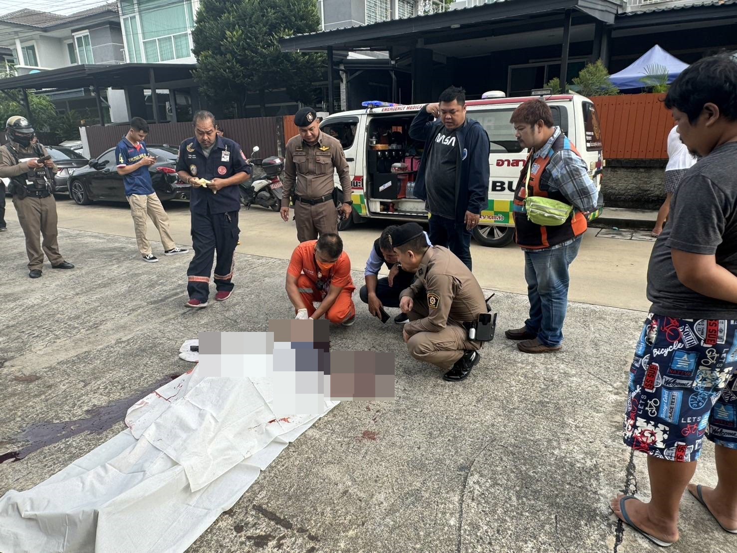 ปทุมธานี อดีตทหารยิงเพื่อนบ้านดับ หลังถูกด่าขาเป๋ ทะเลาะเรื่องหมาแมวมานาน