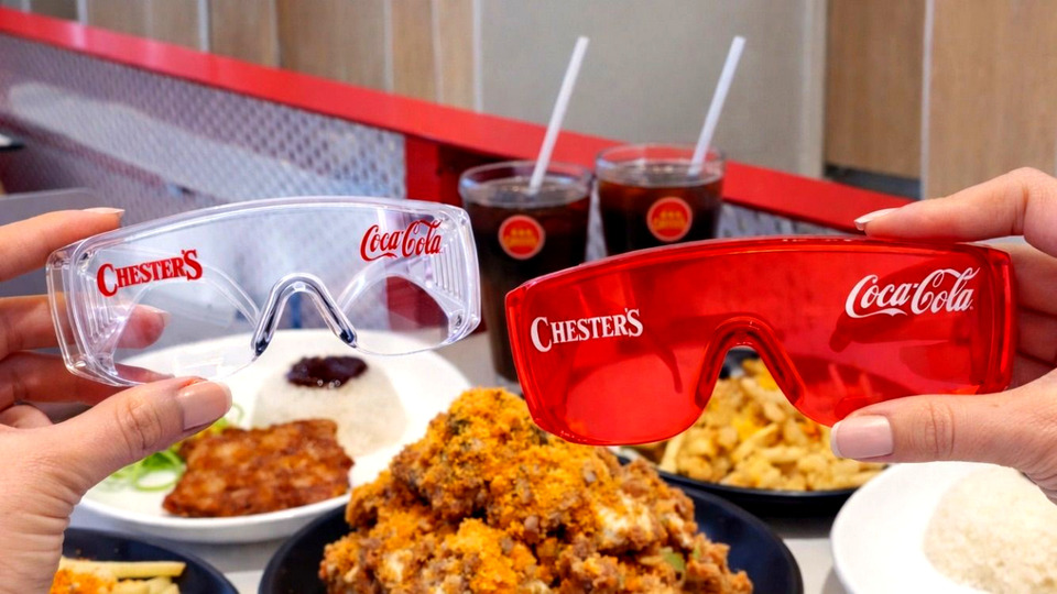 สงกรานต์ต้องมี!! Chester’s x Coca-Cola แจกแว่นลิมิเต็ด เล่นน้ำอย่างปลอดภัย