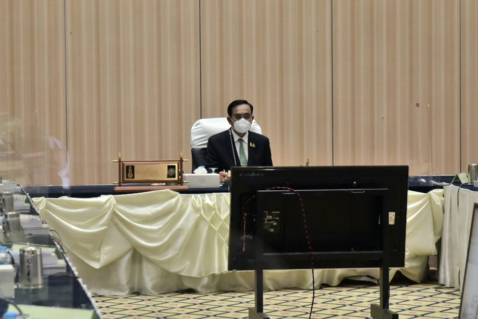 นายกฯย้ำคุมเข้มชายแดนจับลอบเข้าเมือง  ผบ.ตร.ยันขบวนการค้าแรงงานเปลี่ยนรูปแบบนายหน้าต่างชาติ