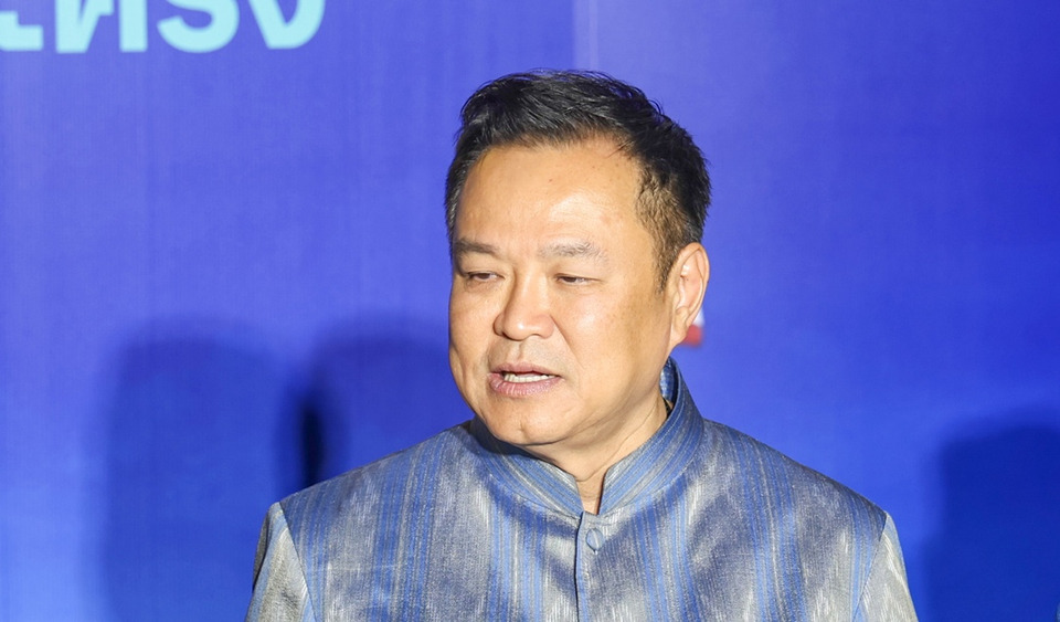 “อนุทิน”  ชม “พลพีร์” ตรวจธุรกิจจีนห้วยขวางลั่น “ไม่ต้องกลัวอิทธิพล” ย้ำ “โทรคุยได้ แต่เบ่งใส่ไม่ได้”