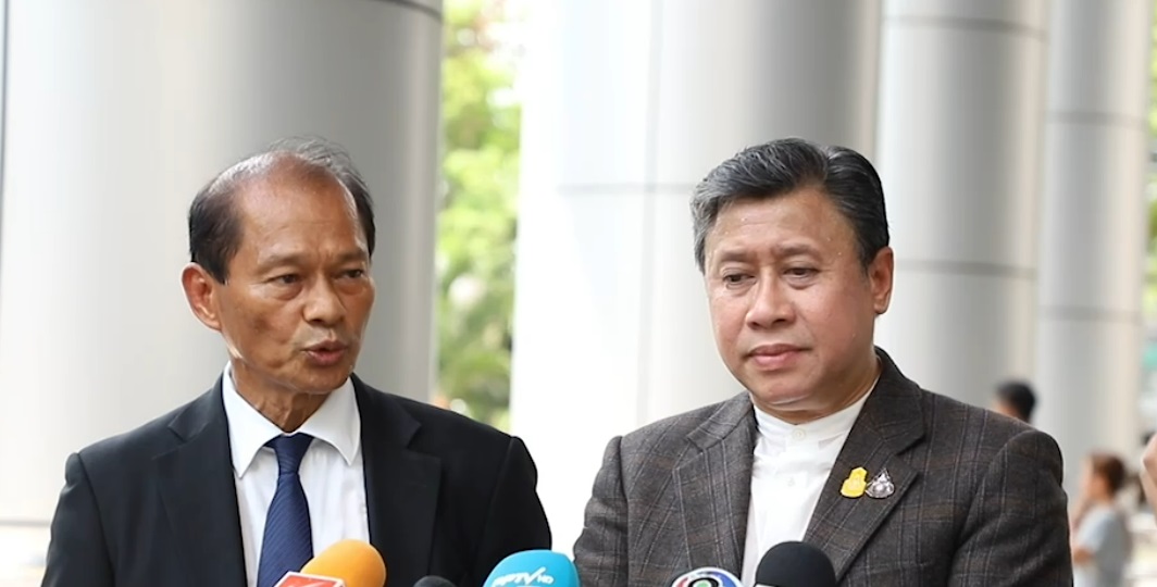 กองปราบส่งสำนวนฟ้อง"จักรภพ"คดีอาวุธปืนเจ้าตัวลั่นไม่กังวลพร้อมเดินหน้าเข้าสู่ถนนการเมือง