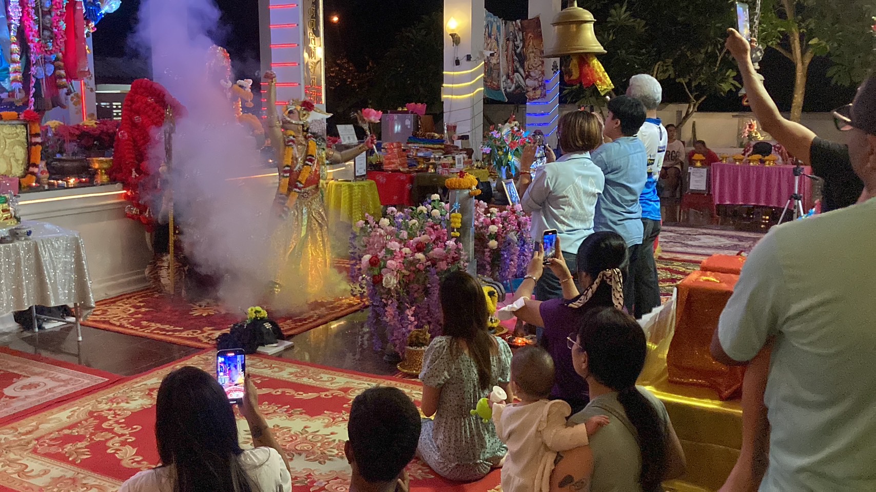วิหารพระแม่กาลีพัทยาจัดพิธีอารตีบวงสรวงบูชาไฟอธิษฐานขอพรรับวันแม่แห่งชาติ ประจำปี 2566