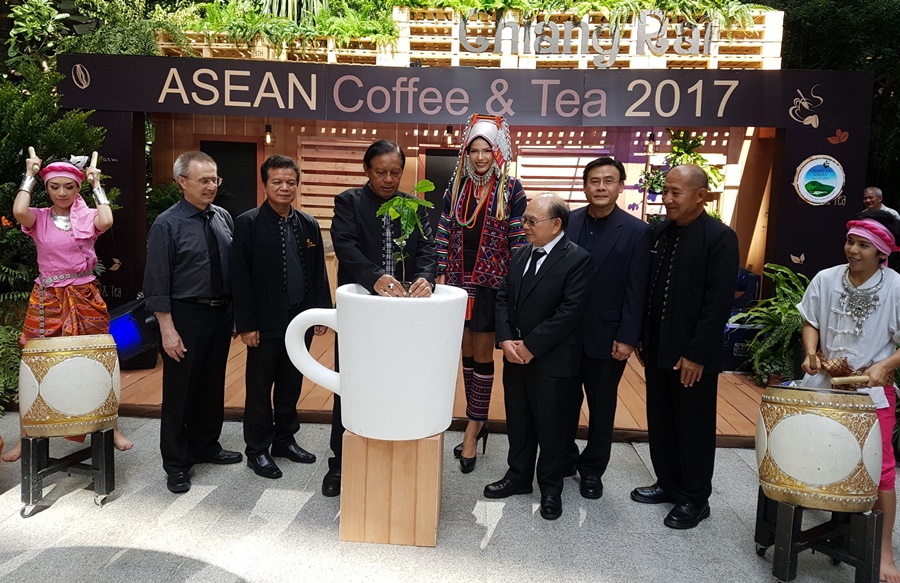 เชียงราย  ยกขบวนสุดยอดกาแฟอาราบิก้าจาก 9 ดอย จัดแสดงในงาน “Chiang Rai ASEAN Coffee&Tea 2017” โชว์ศักยภาพแหล่งปลูกกาแฟที่ดีที่สุดในเมืองไทย 