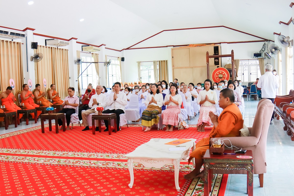แม่ฮ่องสอนทำพิธีเจริญพระพุทธมนต์สวดถอนศาลาการเปรียญ (หลังเก่า) เตรียมบูรณปฏิสังขรณ์  