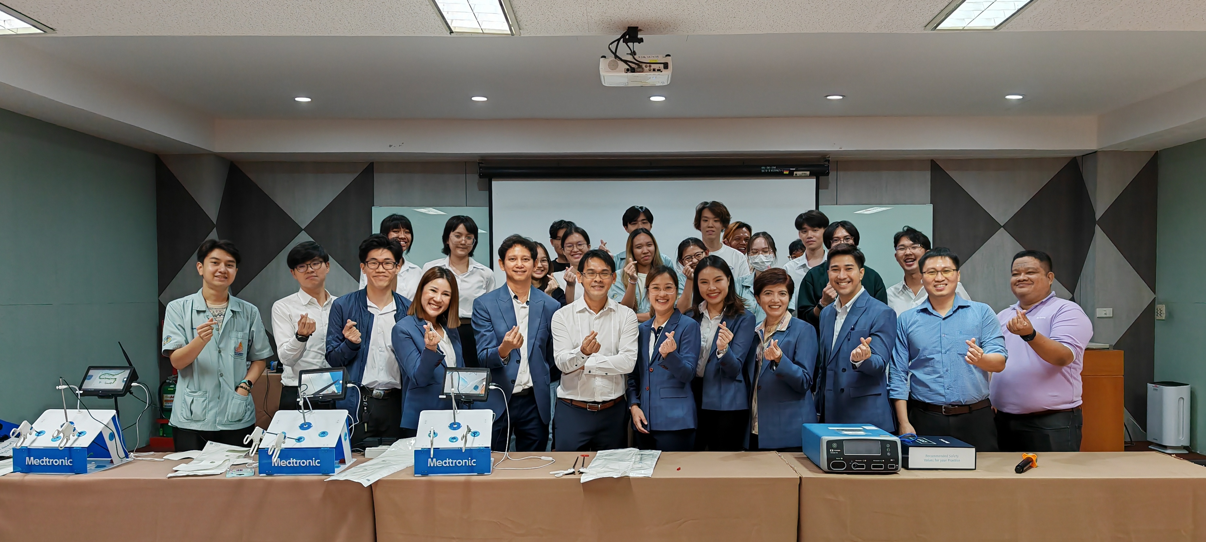 “เมดโทรนิค ประเทศไทย” พร้อมยกระดับมาตรฐานของระบบสาธารณสุขไทย 
