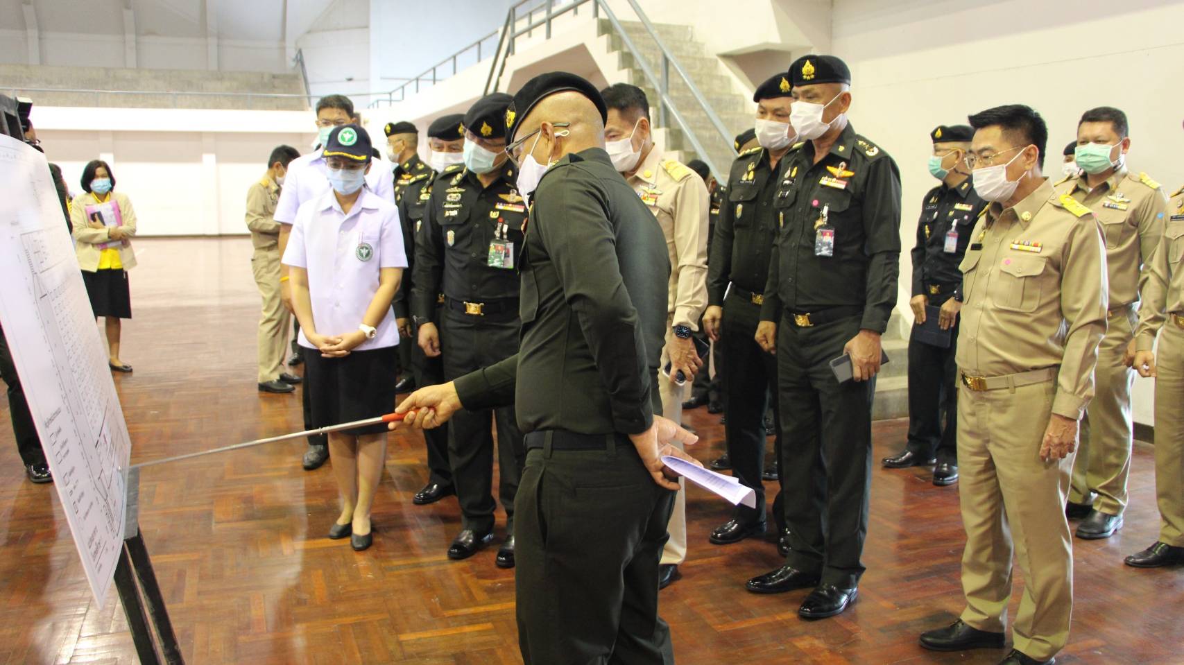  รองเสนาธิการทหารบก ตรวจความพร้อมโรงพยาบาลสนามในค่ายบุรฉัตร               