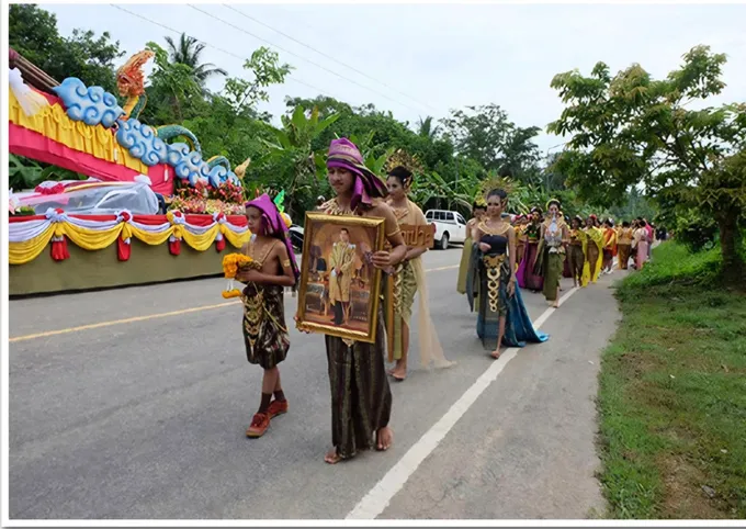อันซีนแดนใต้! นราธิวาส จัดยิ่งใหญ่กว่าเดิม "บุญบั้งไฟสุคิริน" หนี่งเดียวใน 14 จังหวัด ยกมหกรรมบั้งไฟล้านเขย่านราธิวาส 12-14 มิ.ย. นี้   
