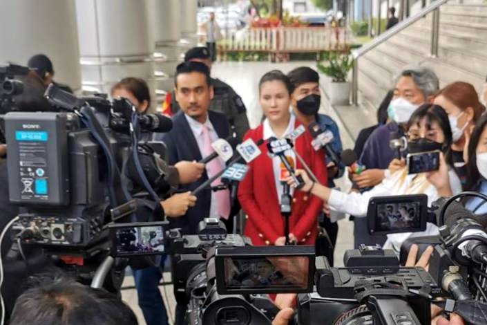 สุดทน! "แอนนี่ บรู๊ค" ควง "ทนายเจมส์" ฟ้องเกรียนคีย์บอร์ดหมิ่นลูกชาย