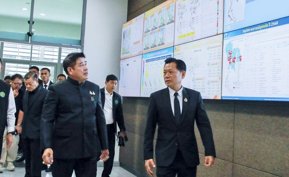กรมชลฯ ขานรับ “รองนายกฯธรรมนัส” เร่งติดตั้งเครื่องสูบน้ำ–ผลักดันน้ำ ลดผลกระทบประชาชน