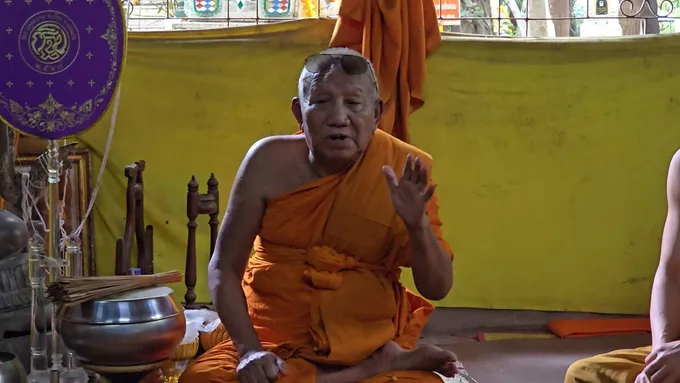 “พระครูอดุลสารนิเทศ” ขอญาติโยมงดถาม-งดตำหนิ ข้อพิพาทที่ดิน เปลี่ยนมาสนทนาธรรมแทน 