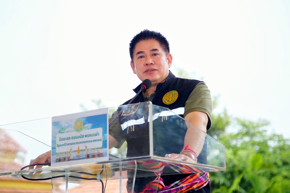 "ธรรมนัส" สั่งกรมปศุสัตว์ฝังทำลายหมูเถื่อน 161 ตู้คอนเทนเนอร์ เสร็จภายใน 5 วัน