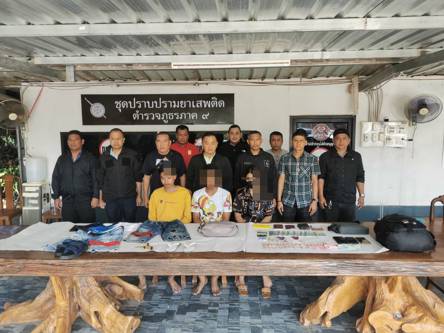 ตำรวจชุดสืบสวนภาค 9 จับ3 คนร้ายร่วมก่อเหตุฆ่านักธุรกิจจีนส่งออกไม้ยางคารีสอร์ท