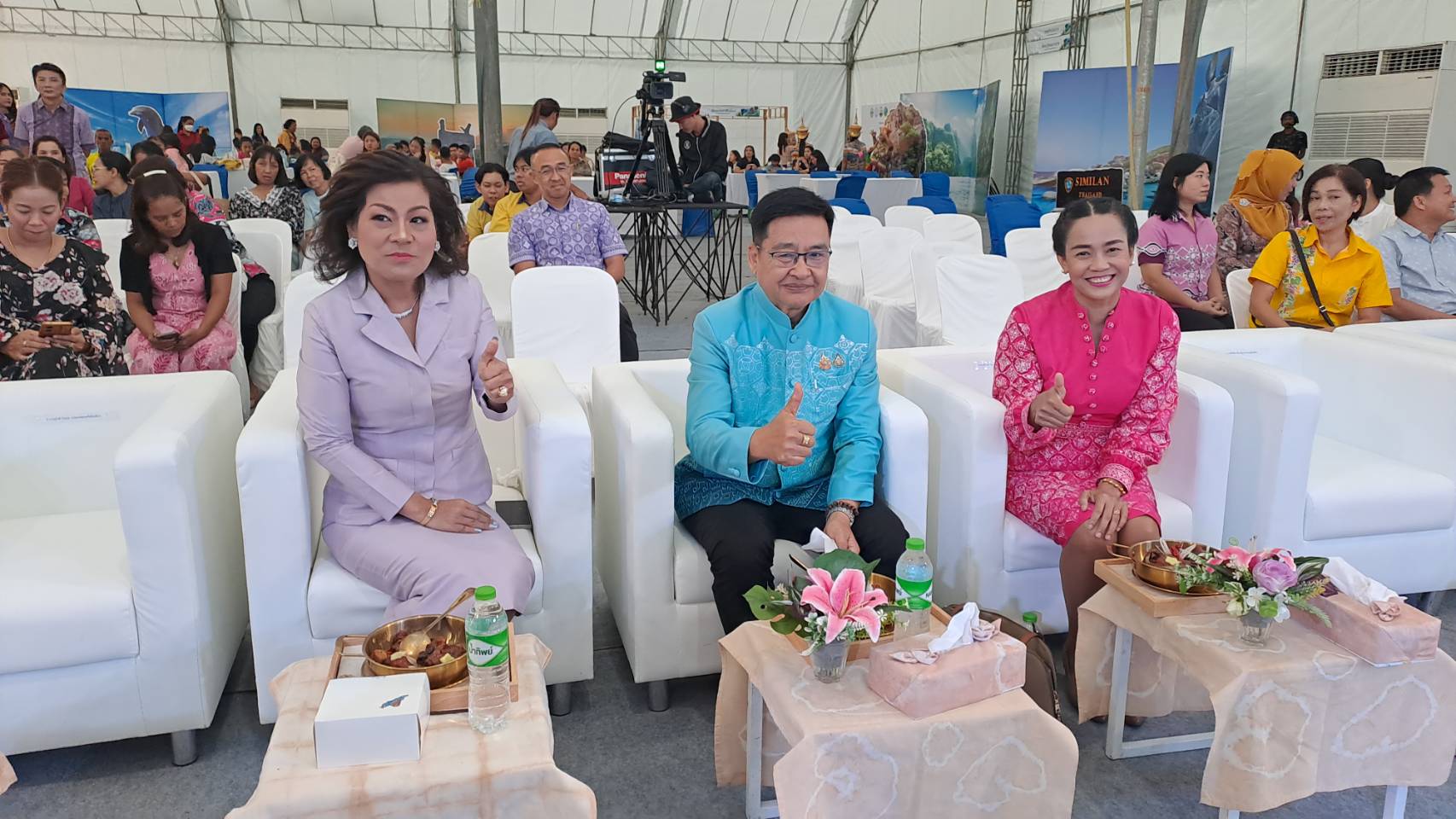 พังงาเปิดงาน “กรีนอีโคโนมี อันดามัน AND BCG พังงา  พาณิชย์เจัดงานมหกรรมแสดงและจำหน่ายสินค้าคุณภาพ