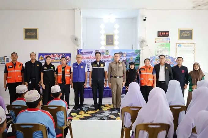 สตูลลุยสร้างวัฒนธรรมความปลอดภัย ติวเข้มเด็ก-เยาวชน ลดอุบัติเหตุ ดันสวมหมวก 100%