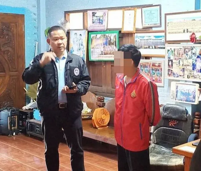  งานเข้าคุณลุงวัยเกษียณ โหลดคลิปโป๊เด็กจากไลน์กรุ๊ป ถูกบุกจับถึงบ้าน