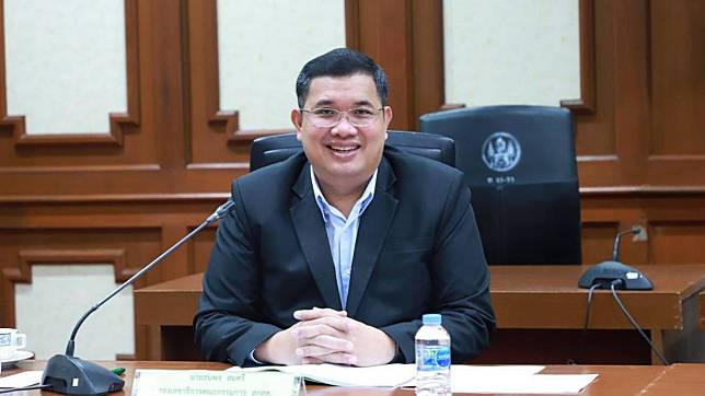 "ธนพร" ย้ำ สรรหา "สกสค." ต้องโปร่งใส ไม่มีเรียกรับผลประโยชน์