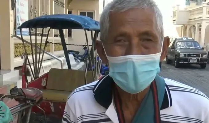 แห่ชื่นชม! ลุงน้ำใจงามเก็บสร้อยทองหนัก 6 บาท พร้อมจี้ คืนเจ้าของ 