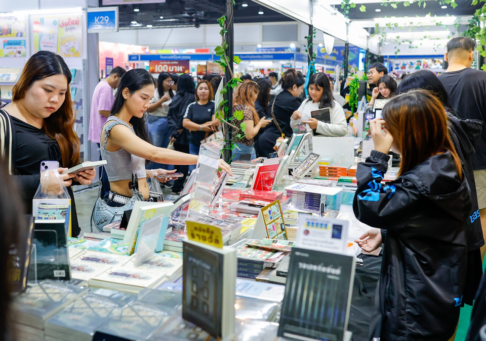 ครึ่งทางสัปดาห์หนังสือฯ กระแสอ่านพุ่งต่อ มัดรวม Read the Legend หนังสือต้องห้าม (ลืม) ก่อนพลาด 6 วันสุดท้าย ศูนย์ฯประชุมสิริกิติ์