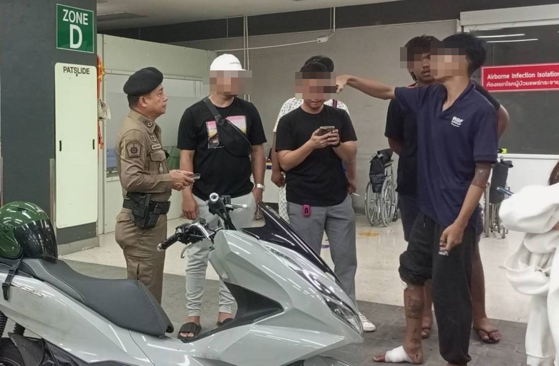 โจ๋เหิมหนักขี่รถไล่ปาระเบิดปิงปอง-ฟันคู่อริถึงหน้าโรงพยาบาลตำรวจเร่งตามตัวดำเนินคดี