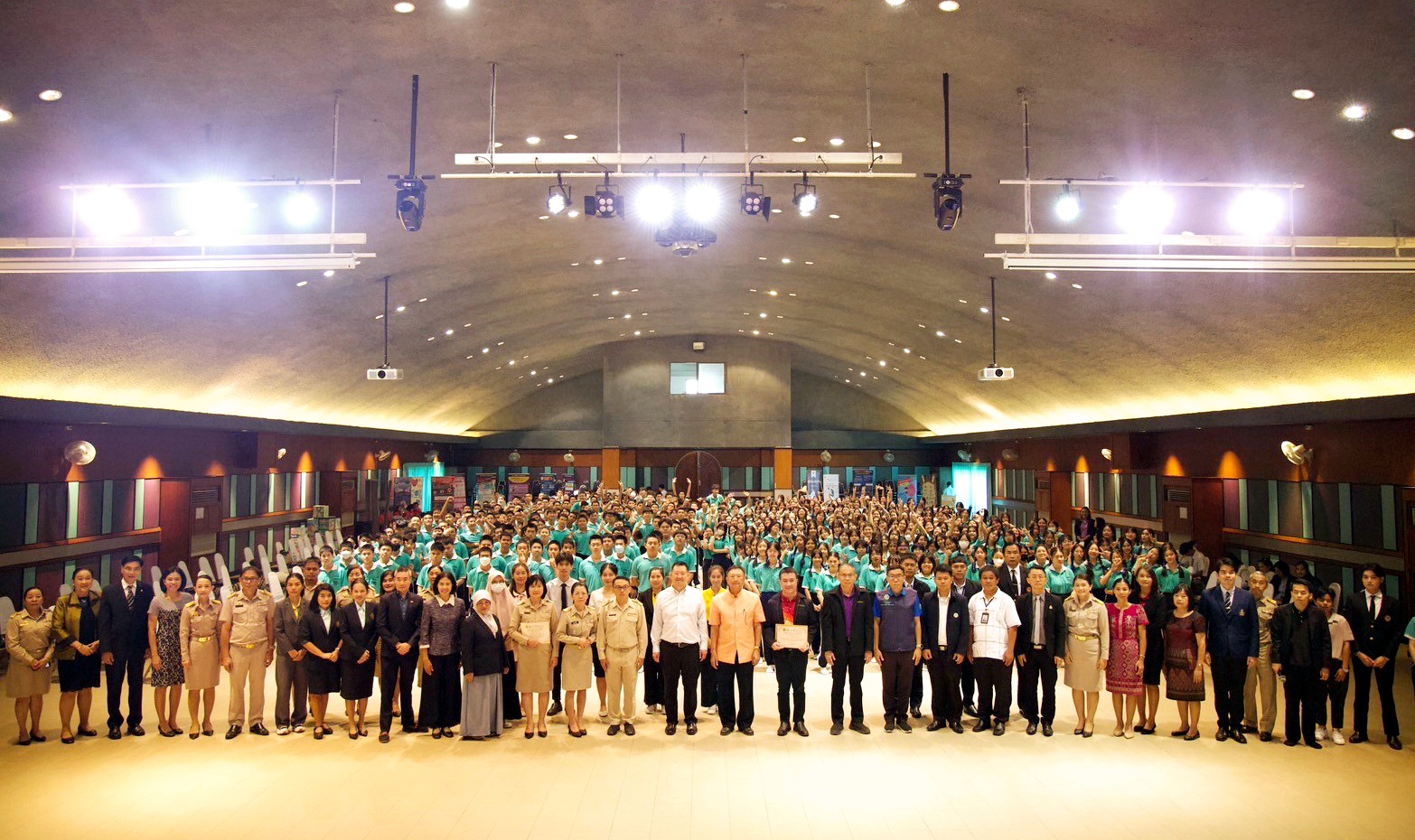 คกก.เขตสุขภาพฯ ยกย่อง “ธรรมศาสตร์ พัทยา “ต้นแบบ สถาบันสุขภาวะดี’ Best of the Best ชวนเป็น ‘พี่เลี้ยง’ พัฒนาสถานศึกษาอีก 8 จังหวัด