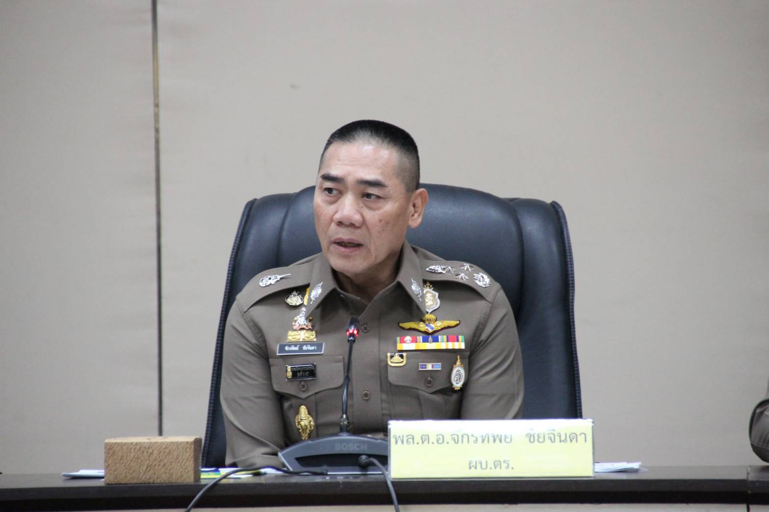 "จักรทิพย์"ชื่นชมตำรวจจับมือปืนยิงสาวดับคาห้างดัง