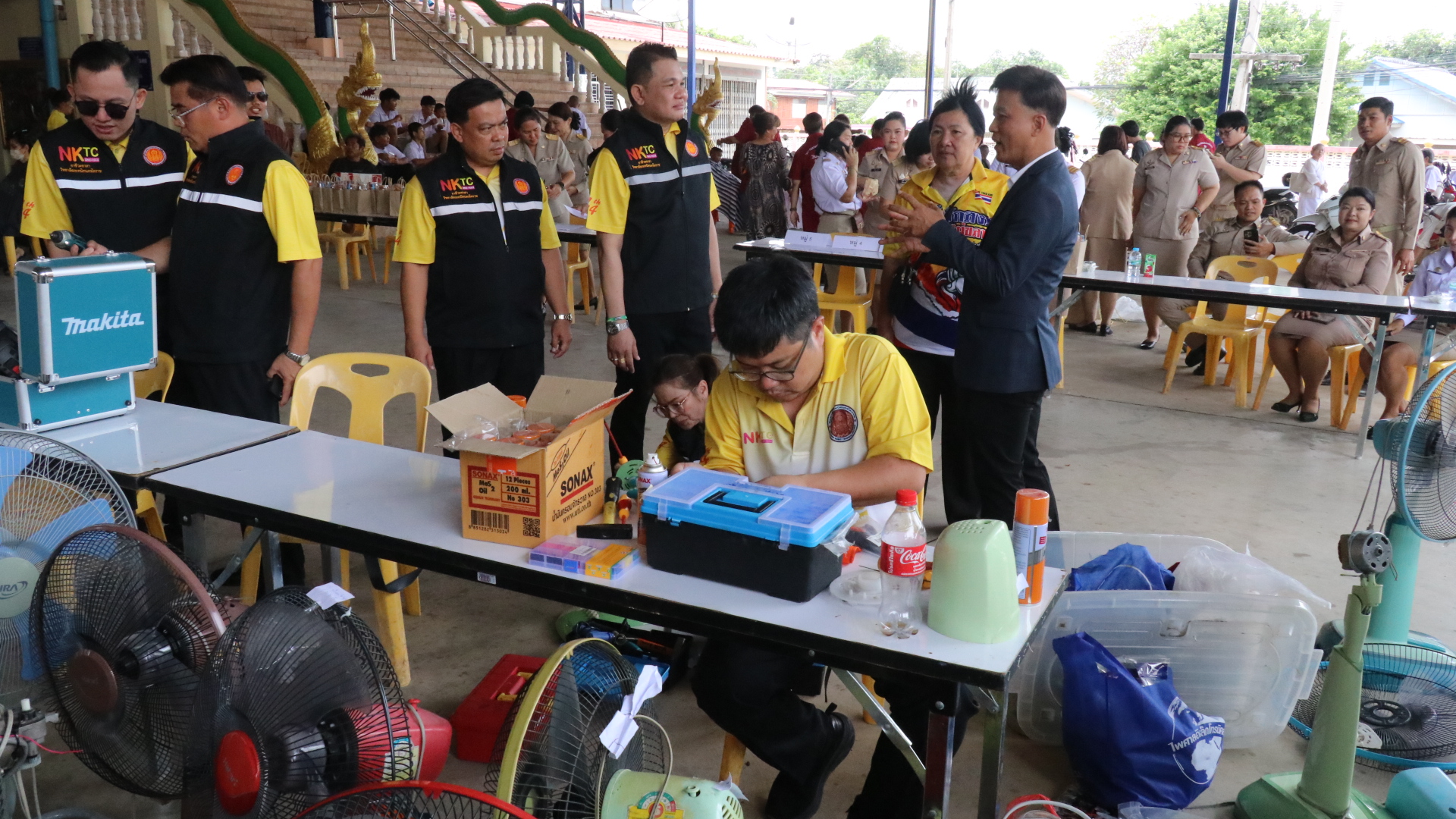 เทศบาลโพธิ์กลาง-เทคนิคนครโคราช ผนึกกำลังซ่อมฟรี ช่วยชาวบ้านลดค่าใช้จ่าย