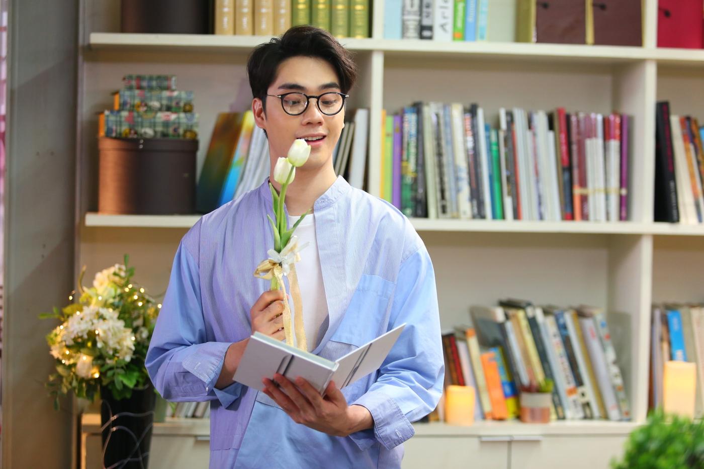 “ตี๋ ธนพล” หนุ่มคิ้วท์อ้อนใจ! ความกตัญญูทำให้มีวันนี้