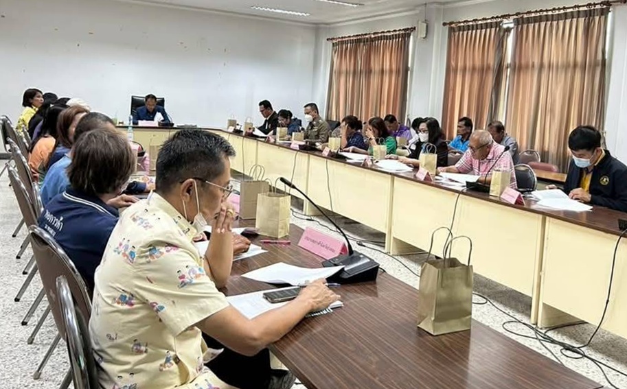 พาณิชย์อ่างทอง ประชุมคณะอนุฯ ติดตามกำกับดูแลการบริหารจัดการข้าวระดับจังหวัด