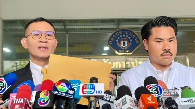 'กัน จอมพลัง'พา'พ.ต.อ.ประทีป'แจ้งความปมโดนกล่าวหาในคลิปเสียงปริศนา'บอสพอล'