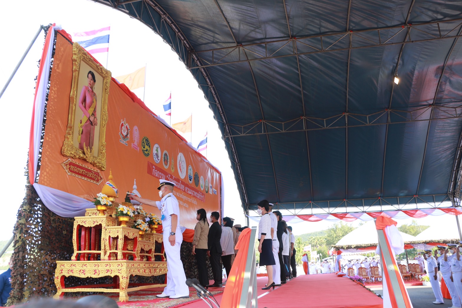 ทัพเรือภาคที่1 ร่วมกิจกรรม “รักษ์ทะเลไทย ตามแนวพระดำริฯ” เฉลิมพระเกียรติเนื่องในวันคล้ายวันประสูติ สมเด็จพระเจ้าลูกเธอ เจ้าฟ้าสิริวัณณวรี นารีรัตนราชกัญญา 
