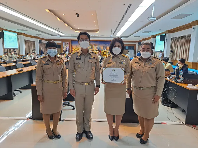 นายกเทศมนตรีตำบลพุเตย อ.วิเชียรบุรี   รับมอบเกียรติบัตรองค์กรปกครองส่วนท้องถิ่นดีเด่น ประจำปี พ.ศ. 2564